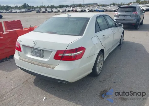 2012 Mercedes-Benz E 350 z USA, uszkodzony, nr VIN WDDHF5KB9CA559046